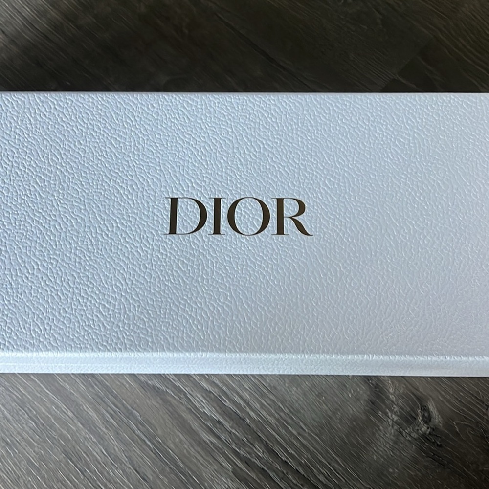 DIOR Box - Picture 3 of 4